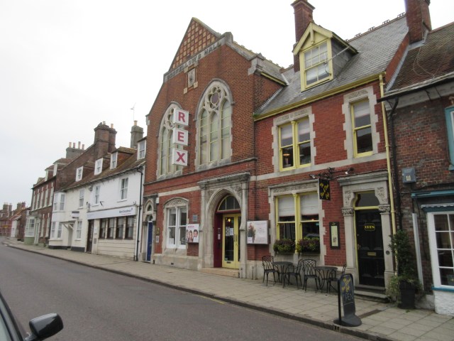 RexCinemaInWareham.JPG